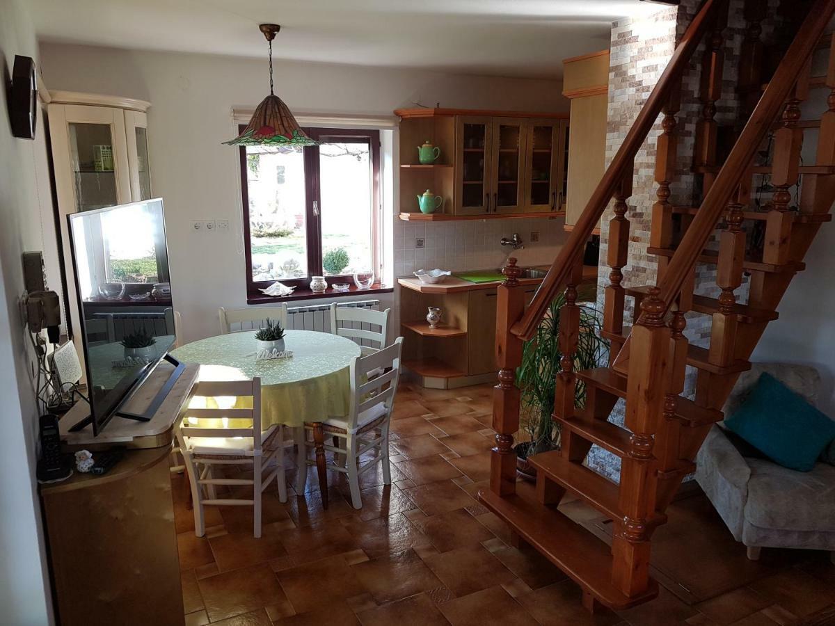 Apartment Slavi Vipava Exterior photo